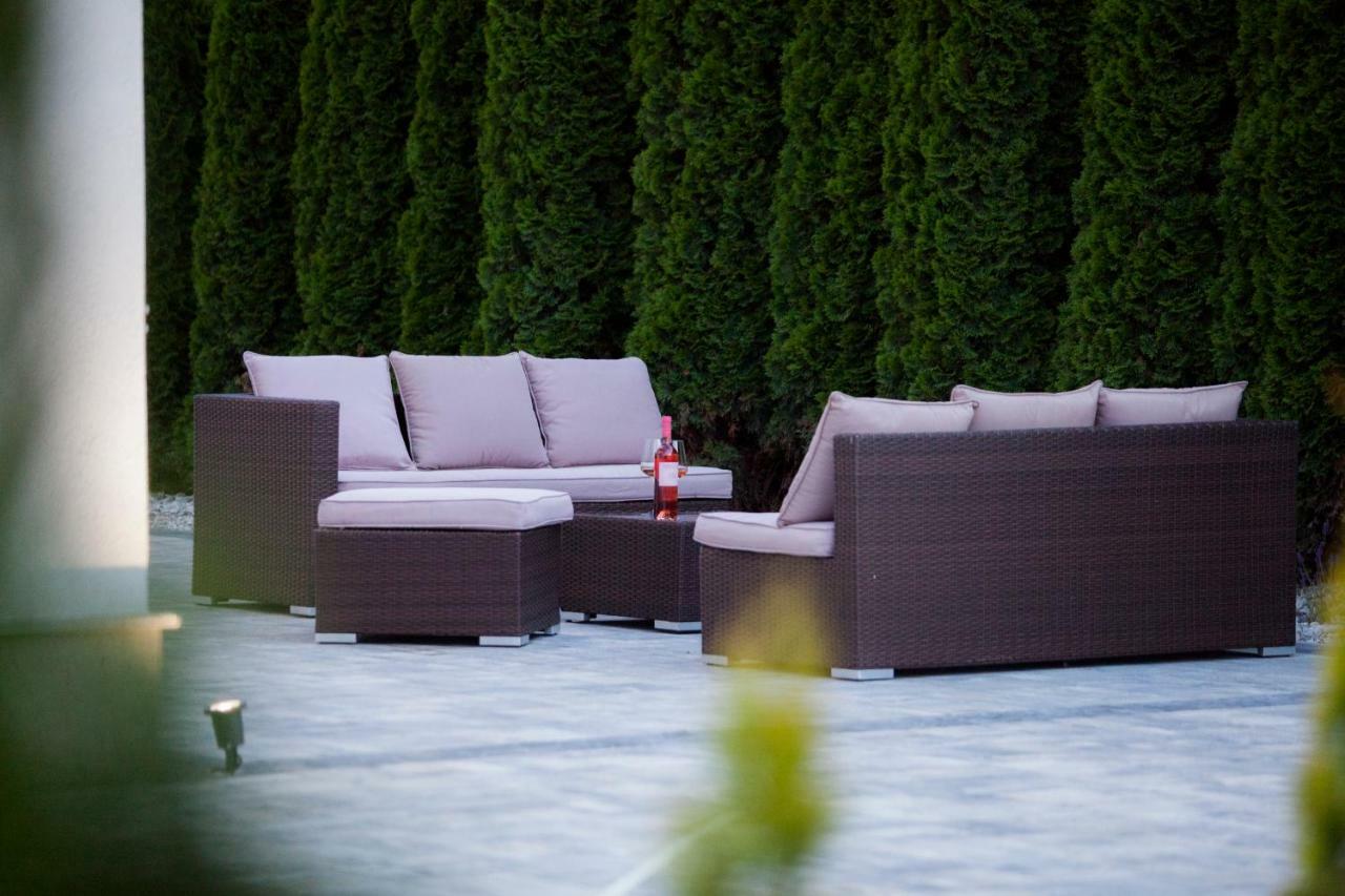 Design & Wine Vila Special Блед Экстерьер фото