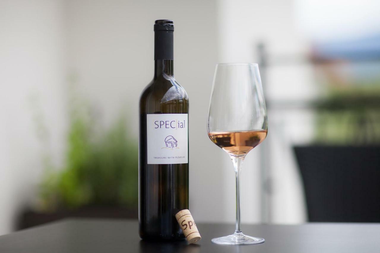 Design & Wine Vila Special Блед Экстерьер фото